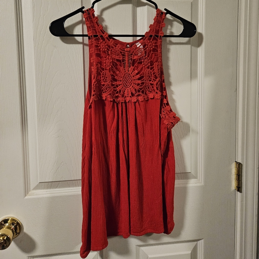 🪴 3 For $15 Red Orange cotton top with crocheted detail